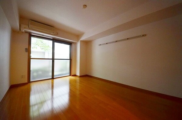 コアロード春日の物件内観写真